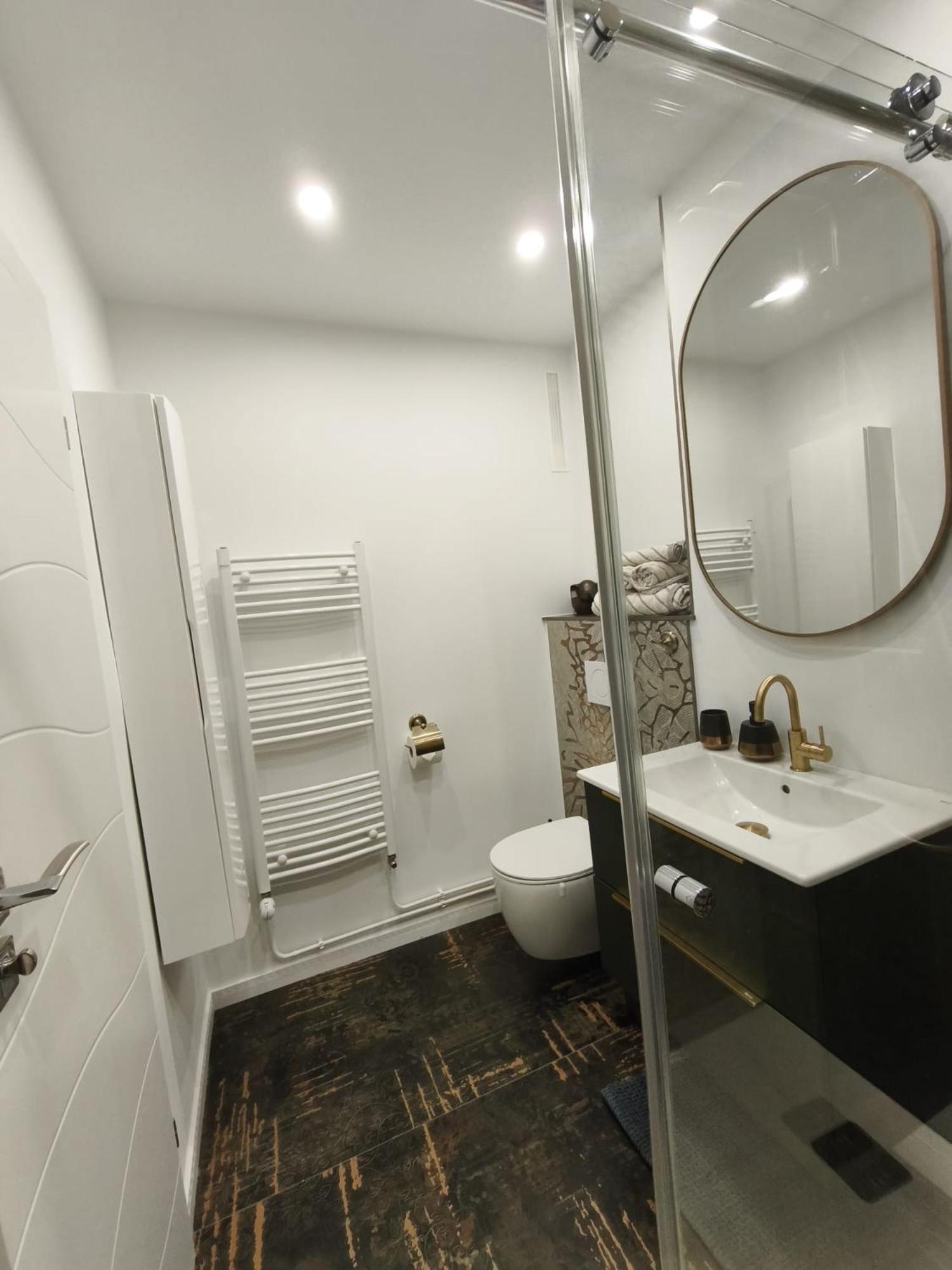 Studio Lux, Elegant & Confortabil Brasov Ngoại thất bức ảnh